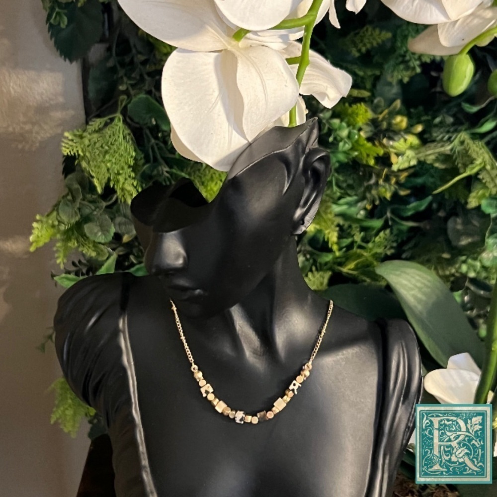 Dainty Natural Stone Beaded Necklace​